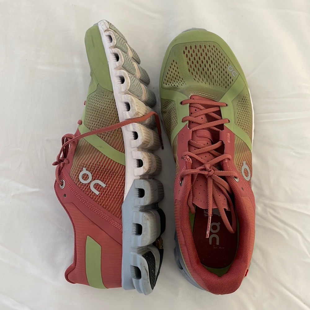 ON RUNNING SHOES